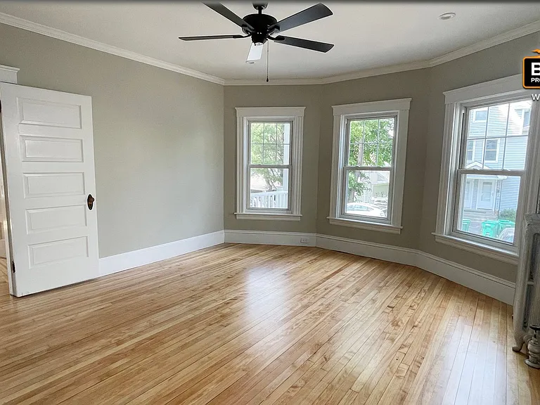 10-12 Otis St — Photo 6