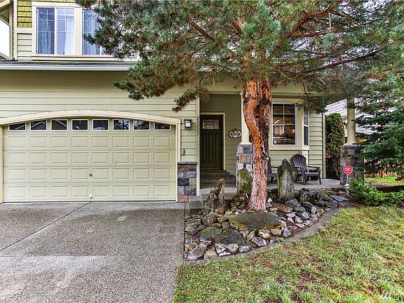 2nd image of 20207 11th Ave W