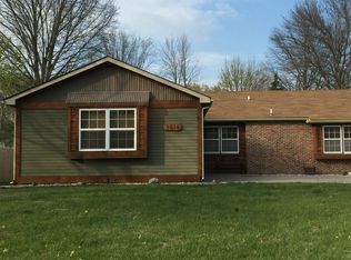 3016 W 28th St, Lawrence, KS 66047