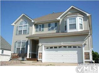 25 Jibsail Dr, Bayville, NJ 08721