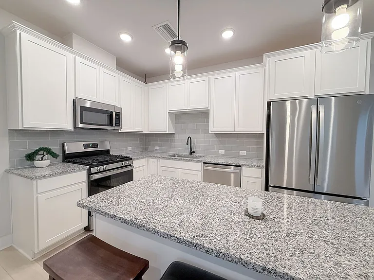 11102 Quantum Ct — Photo 2