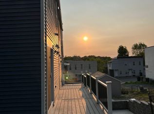 41 Christie St, Troy, NY 12180