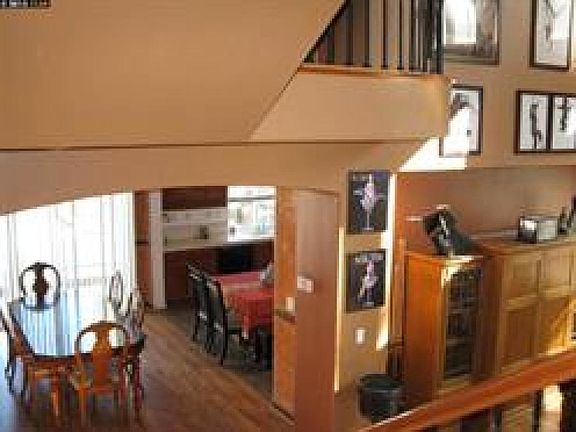 4th image of 2479 Aberdeen Ln