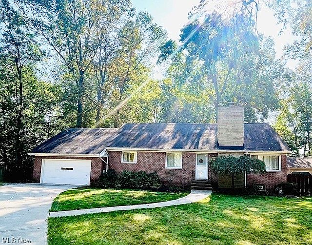 1st image of 24117 Beech Ln