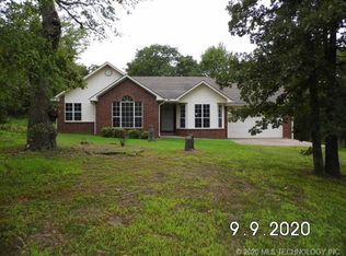 9865 N 218th Rd, Okmulgee, OK 74447