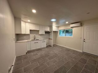 176 Hillcrest Dr #B, La Puente, CA 91744