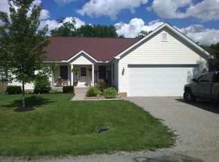 13546 Oak Rd NE, Thornville, OH