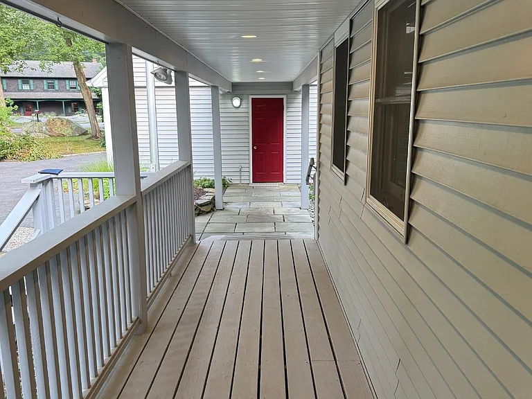 9 Money Point Rd — Photo 3