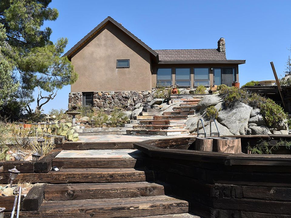 1st image of 60675 Scenic Dr