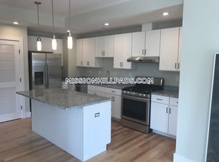 2489 Washington St, Boston, MA 02119