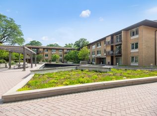 2460 W Talcott Rd APT 117, Park Ridge, IL 60068