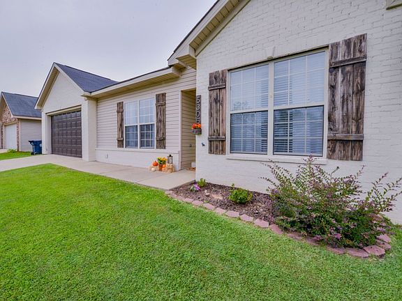 2nd image of 5305 Cambridge Dr