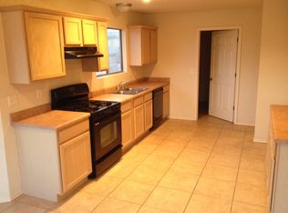 178 Kite Ct, Santa Teresa, NM 88008