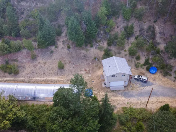 4218 Thompson Creek Rd, Jacksonville, OR 97530