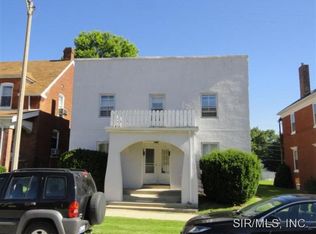 1413 9th St, Highland, IL