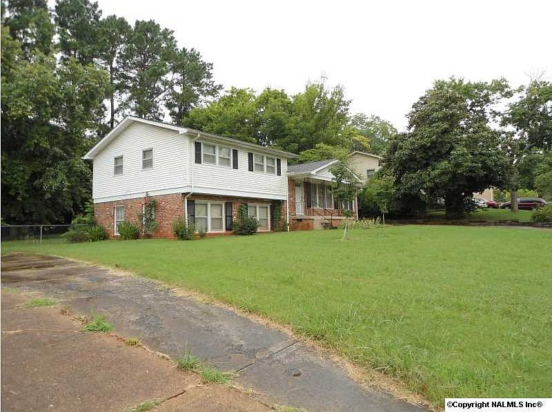 2nd image of 4213 Fortson Ln NW