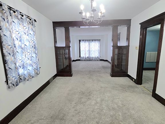 4th image of 30 Macamley St Floor 2