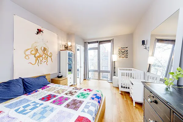 Rented by Stile Real Estate, LLC | media 7