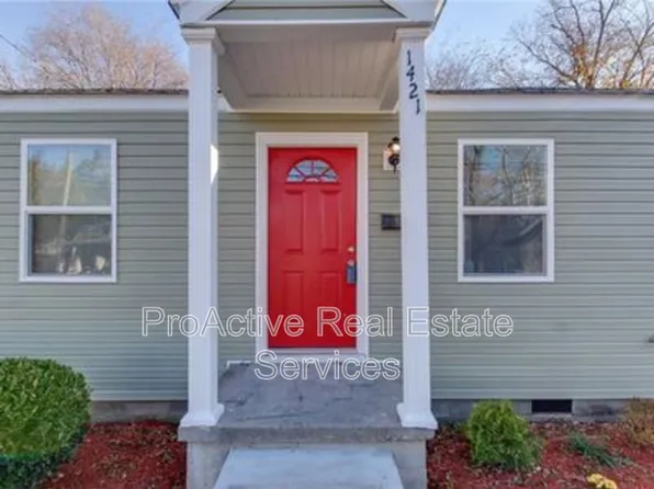 1421 Des Moines Ave, Portsmouth, VA 23704