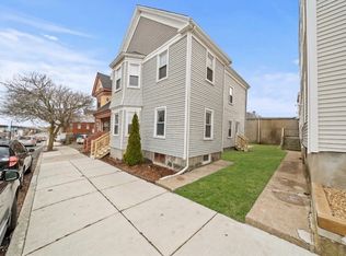 42 1/2 Cabot St, Beverly, MA 01915