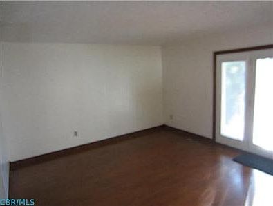 5th image of 4883 Leybourne Dr