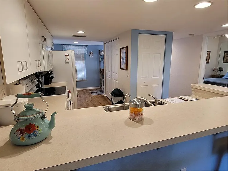 9550 Fiddlers Green Cir #105 — Photo 8