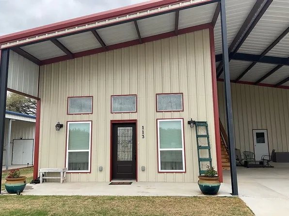 113 Patriot Dr, Whitney, TX 76692