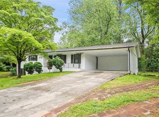 1780 Kinridge Rd, Marietta, GA 30062