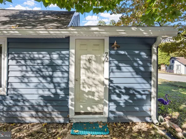 72 Hazel Ln, Pine Hill, NJ 08021