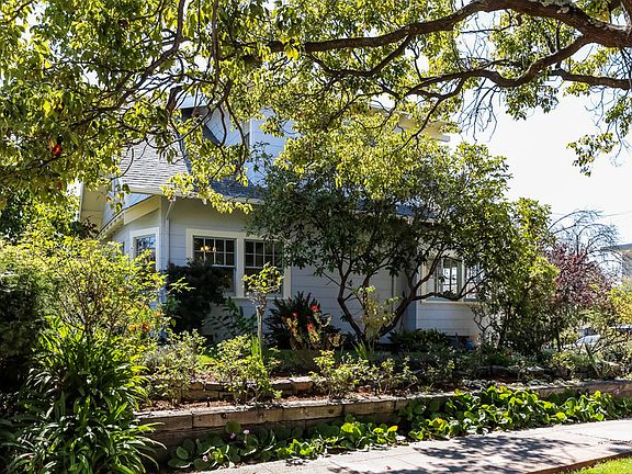 2nd image of 1800 Sonoma Ave