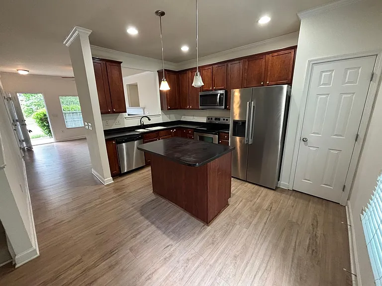 4805 Hoppers Dr — Photo 4