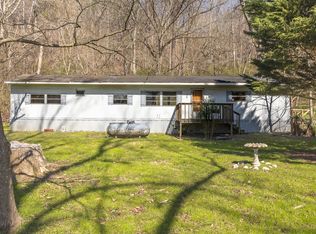332 Gray St, Graysville, GA 30726