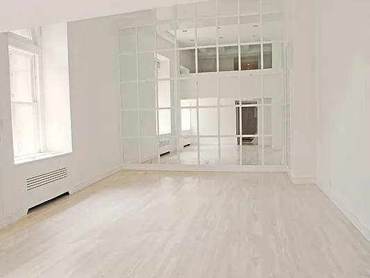 Rented by Sotheby's International Realty | media 21