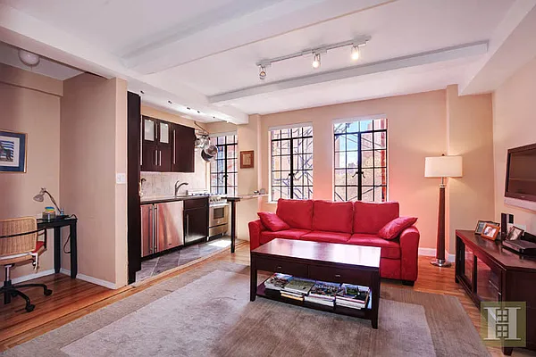 Rented by Halstead Real Estate | media 35