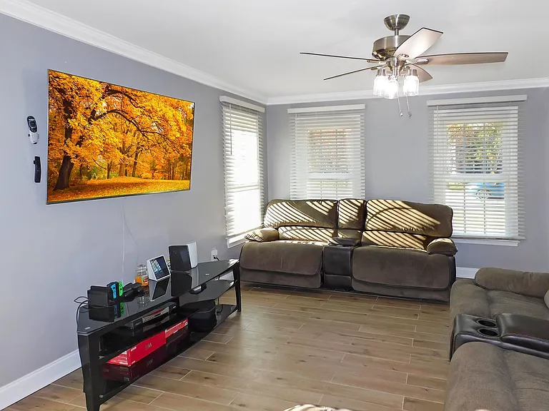 12205 Holm Oak Dr — Photo 7