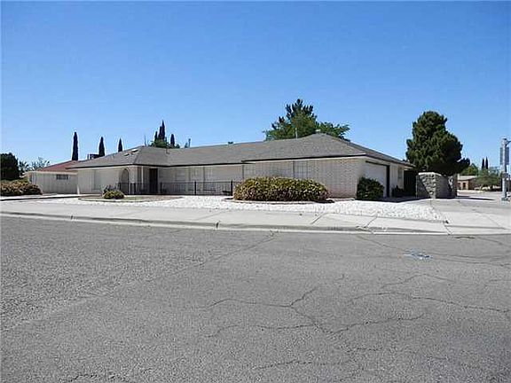 2nd image of 10731 Aldama Ct