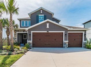 4586 Tivoli Dr, Zephyrhills, FL 33543