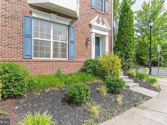 4th image of 4850 Cavallo Way