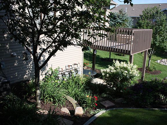 5th image of 8064 Mistyview Dr SW #135