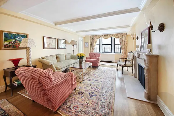 Sold by Town Residential | media 2