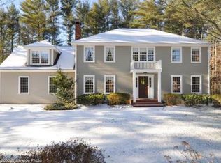 6 Victoria Ln, Mansfield, MA 02048