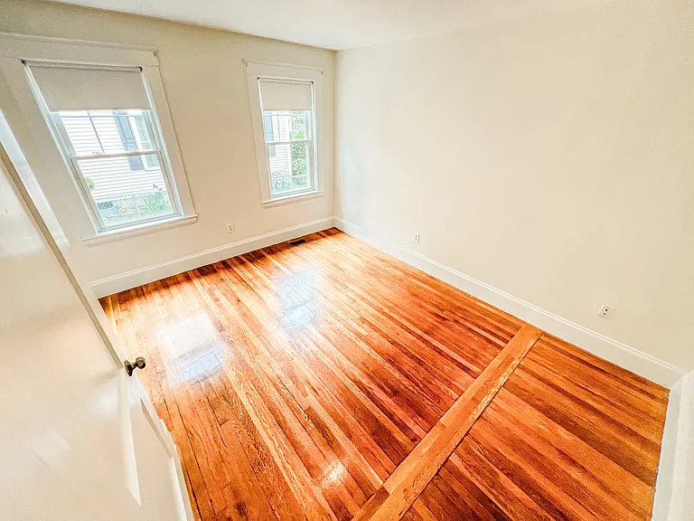 251 Brown St #2 — Photo 15