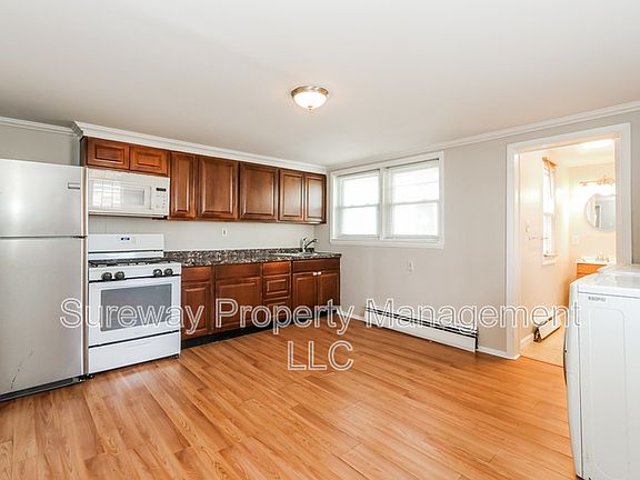 5th image of 238 N Main St #B
