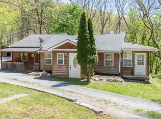 514 Betsy Bell Rd, Staunton, VA 24401
