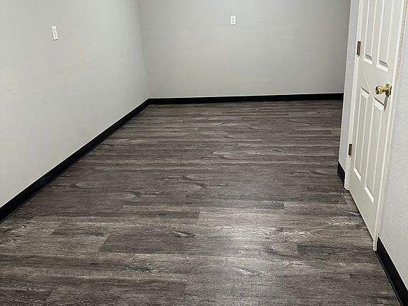 5th image of 705 S Howell Ave #2B