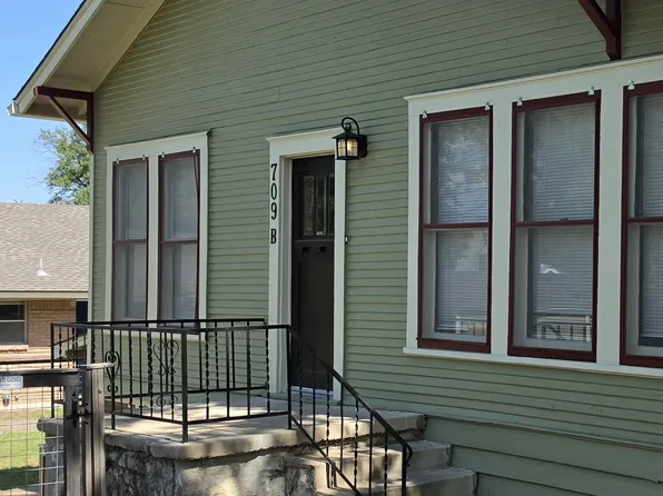 709 E 45th St APT B, Austin, TX 78751