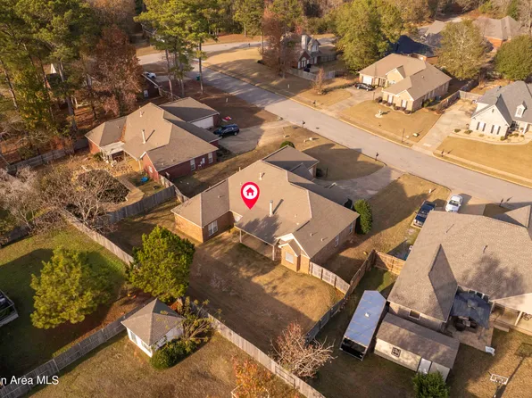 52 Jasmine Dr, Millbrook, AL 36054