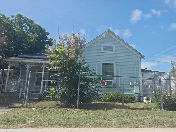 3102 W Houston St, San Antonio, TX 78207