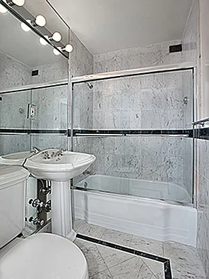 Rented by Sotheby's International Realty | media 17