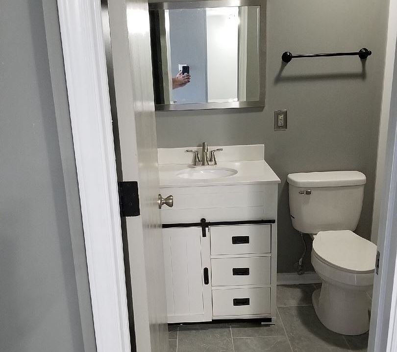 2nd image of 426 2nd Ave SE APT 2